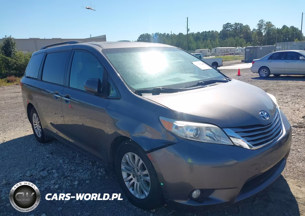 2017 Toyota Sienna Xle 8 Passenger VIN:5TDYZ3DC5HS895749 - 6