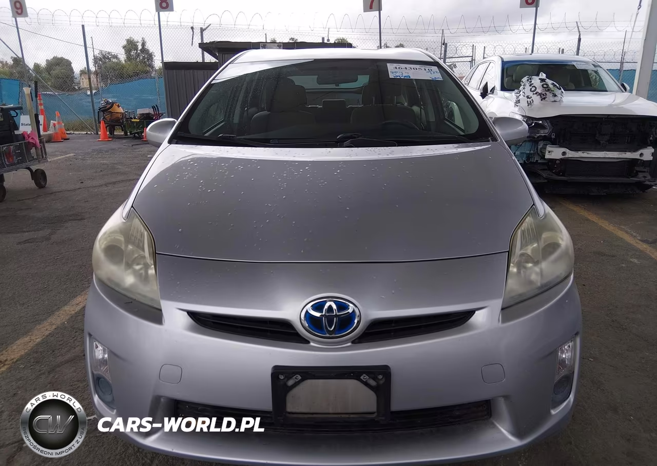 2011 Toyota Prius Two VIN:JTDKN3DU9B1463826 - 12