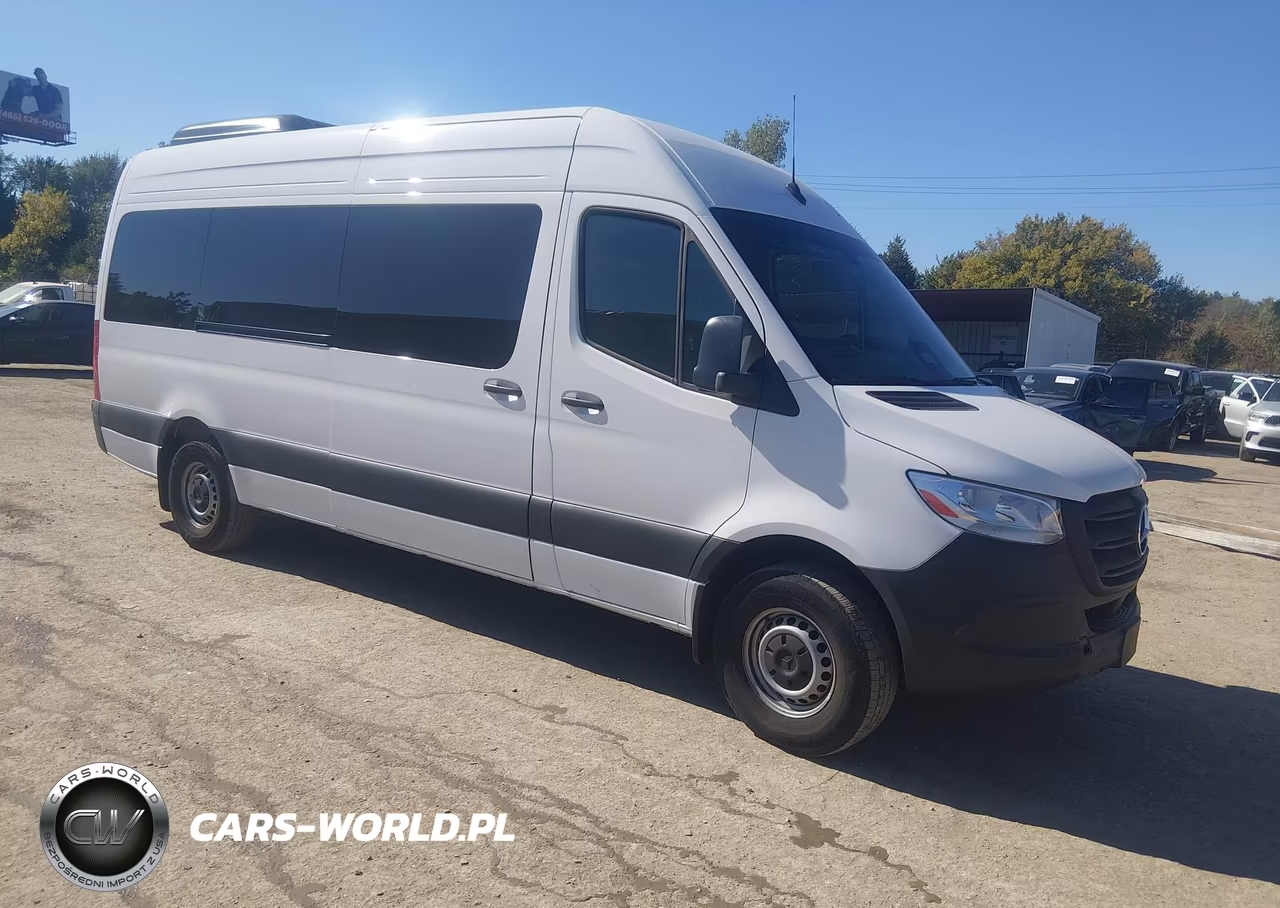 2025 Mercedes-Benz Sprinter 2500 High Roof 4-Cyl Diesel