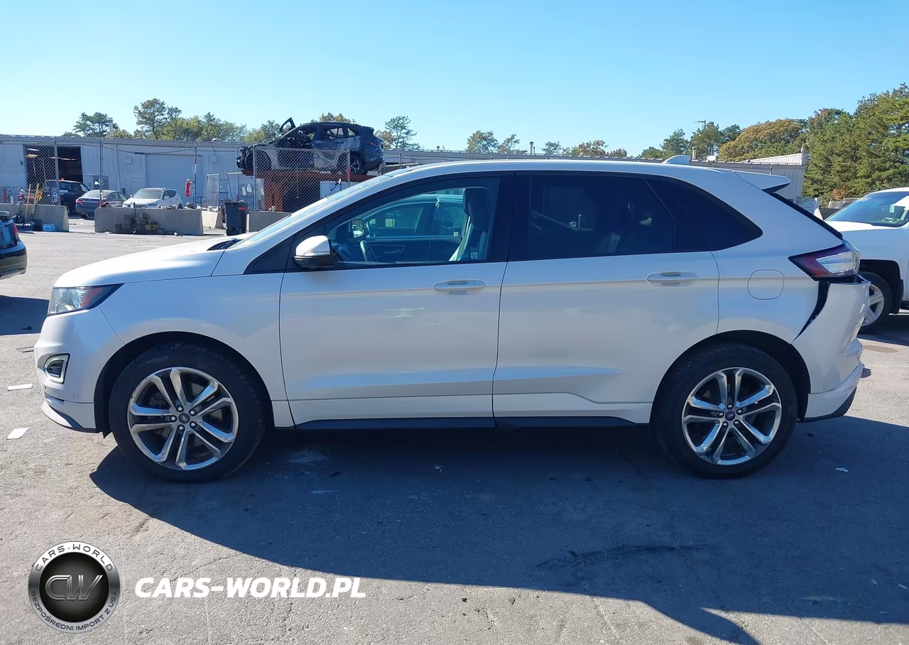 2015 Ford Edge Sport VIN:2FMTK4AP1FBB10925 - 14