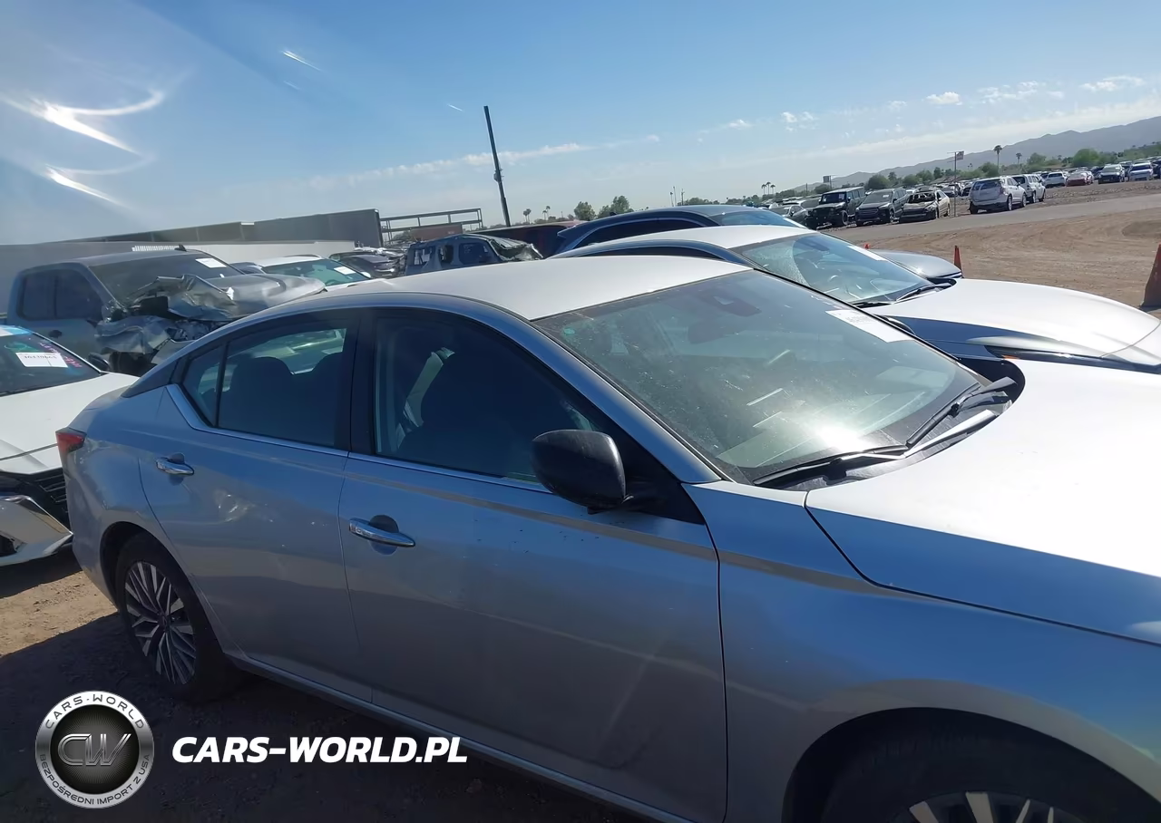 2025 Nissan Altima Sv Fwd VIN:1N4BL4DV3SN359142 - 13