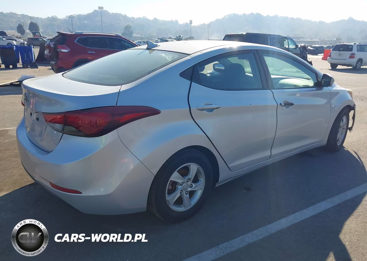2015 Hyundai Elantra Se (Ulsan Plant) VIN:KMHDH4AE7FU229493 - 4