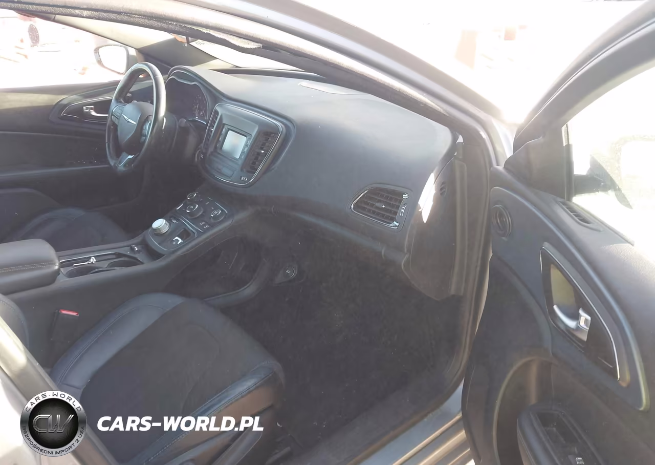 2015 Chrysler 200 S VIN:1C3CCCBGXFN515670 - 5