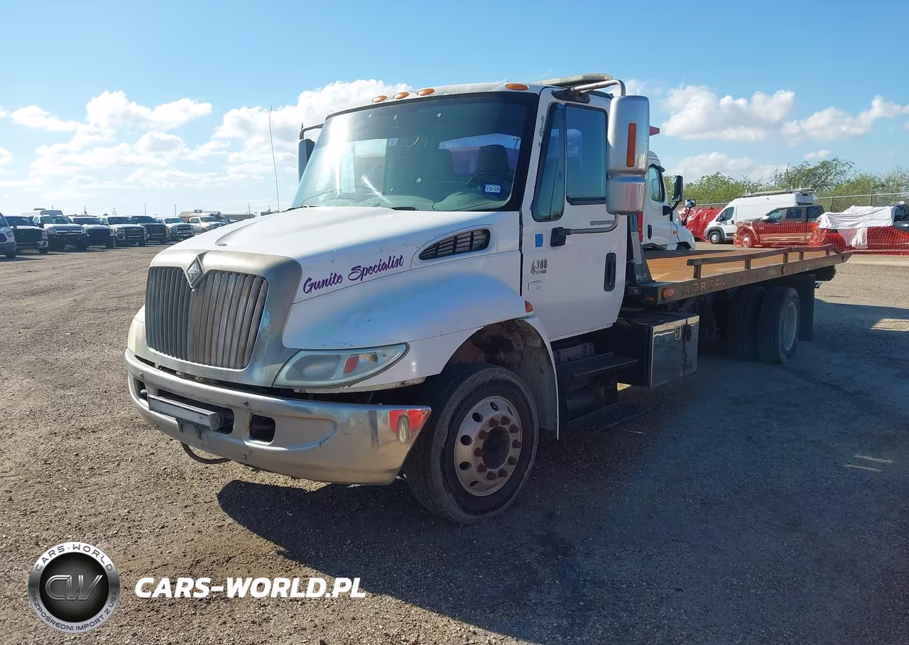 2003 International 4000 4300 VIN:1HTMMAAL63H557203 - 2