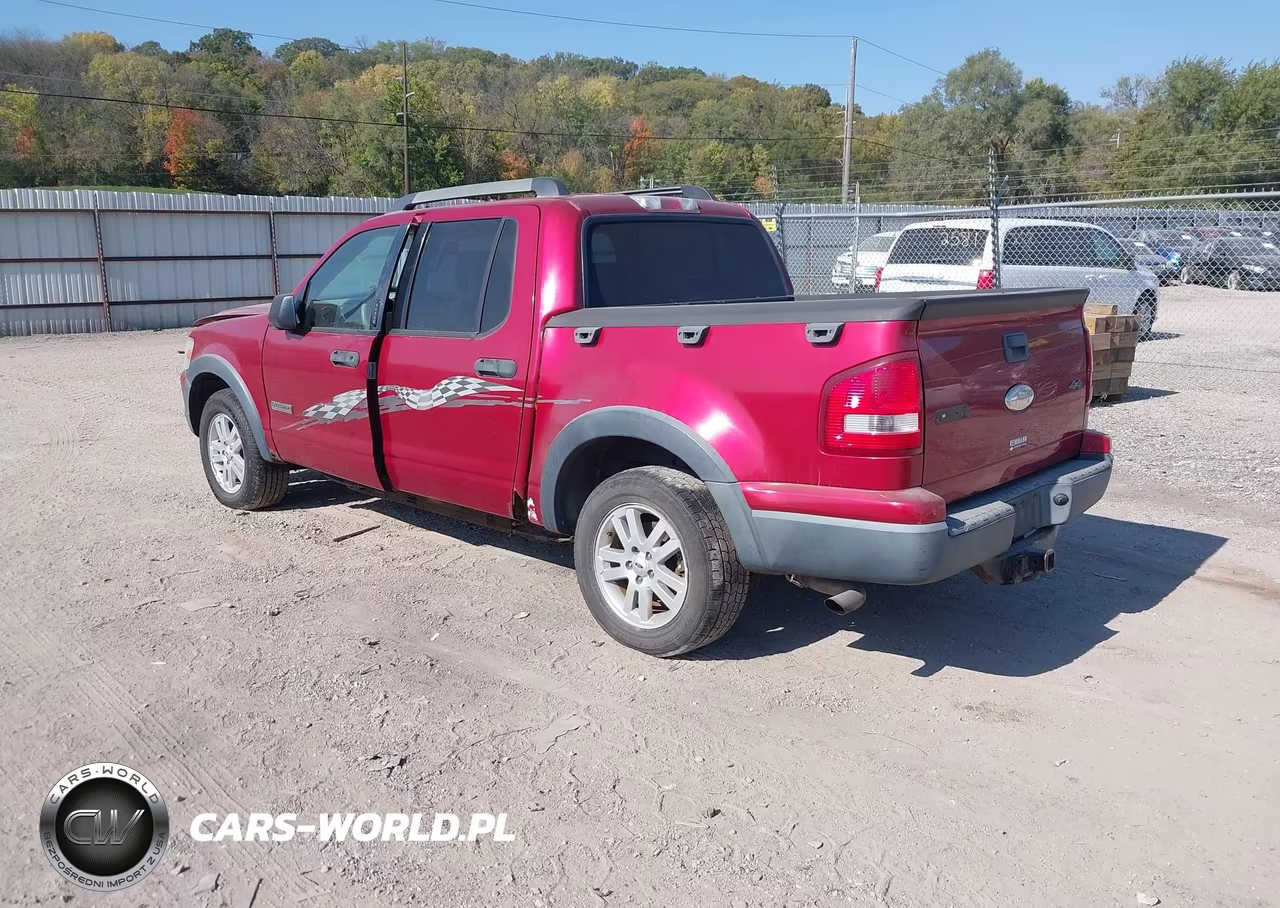 2007 Ford Explorer Sport Trac Xlt VIN:1FMEU51K67UA31324 - 3