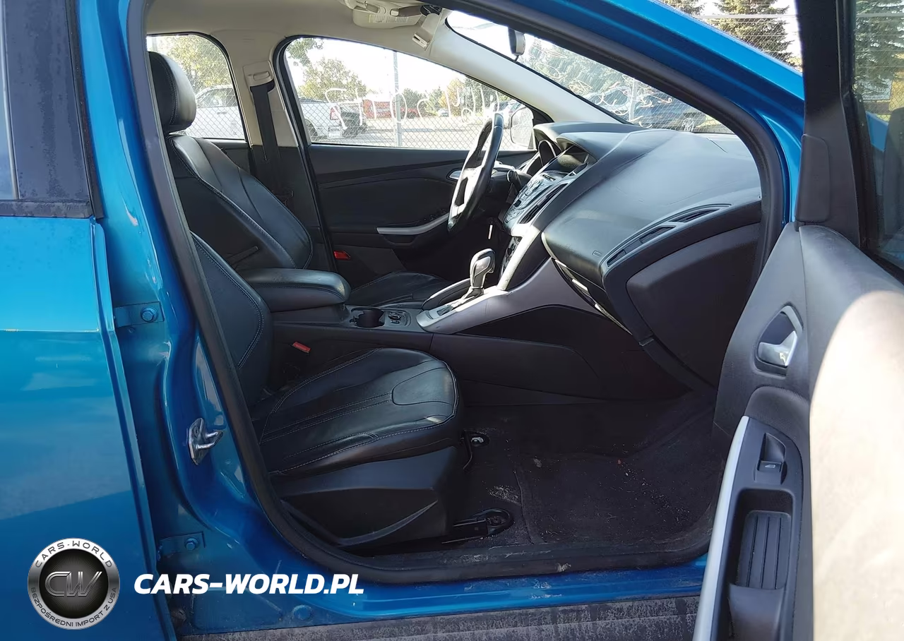 2014 Ford Focus Se VIN:1FADP3K2XEL107629 - 5