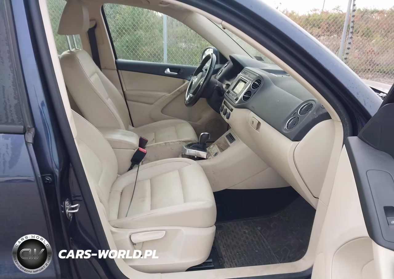 2016 Volkswagen Tiguan S VIN:WVGBV7AXXGW545334 - 5