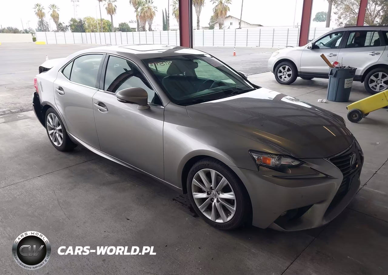 2015 Lexus Is 250 – zdjęcie 1 z 16