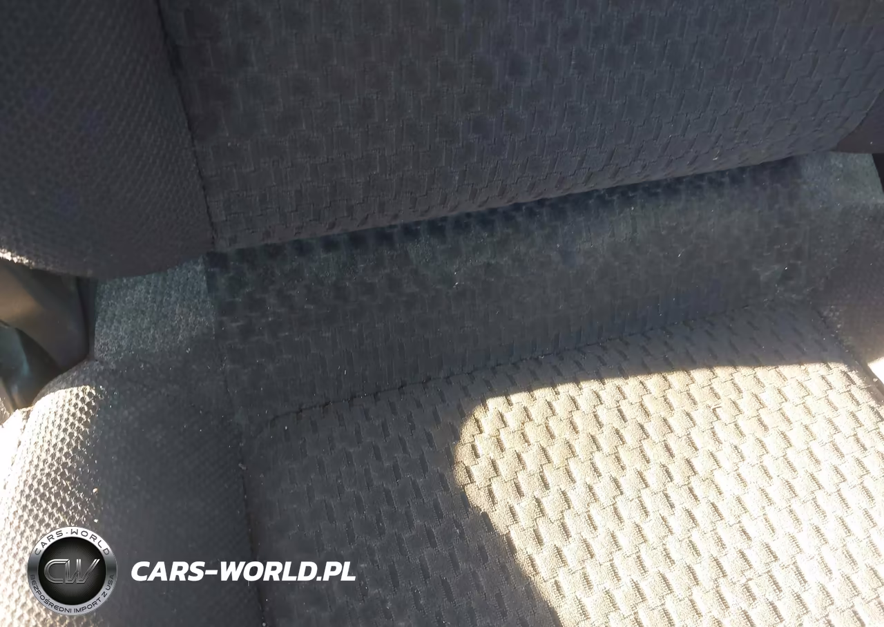 2006 Toyota Matrix VIN:2T1KR32E36C587012 - 6
