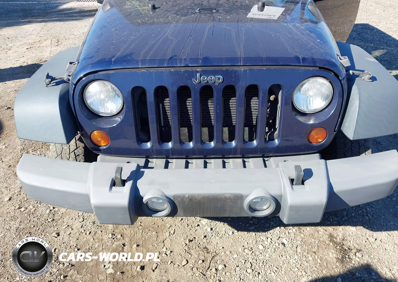 2013 Jeep Wrangler Unlimited Sport VIN:1C4BJWDG0DL627348 - 6