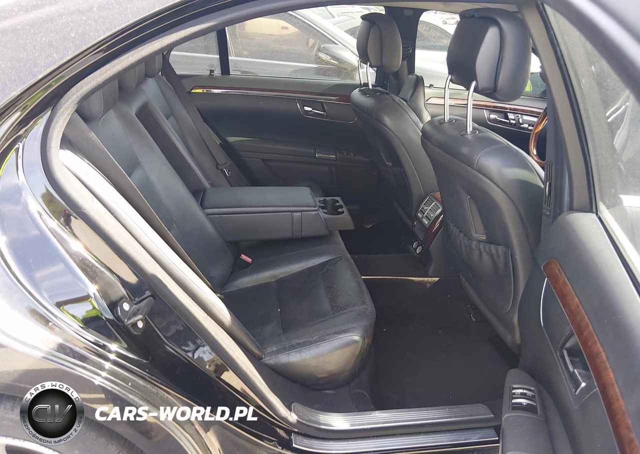 2010 Mercedes-Benz S 550 VIN:WDDNG7BB9AA326549 - 8