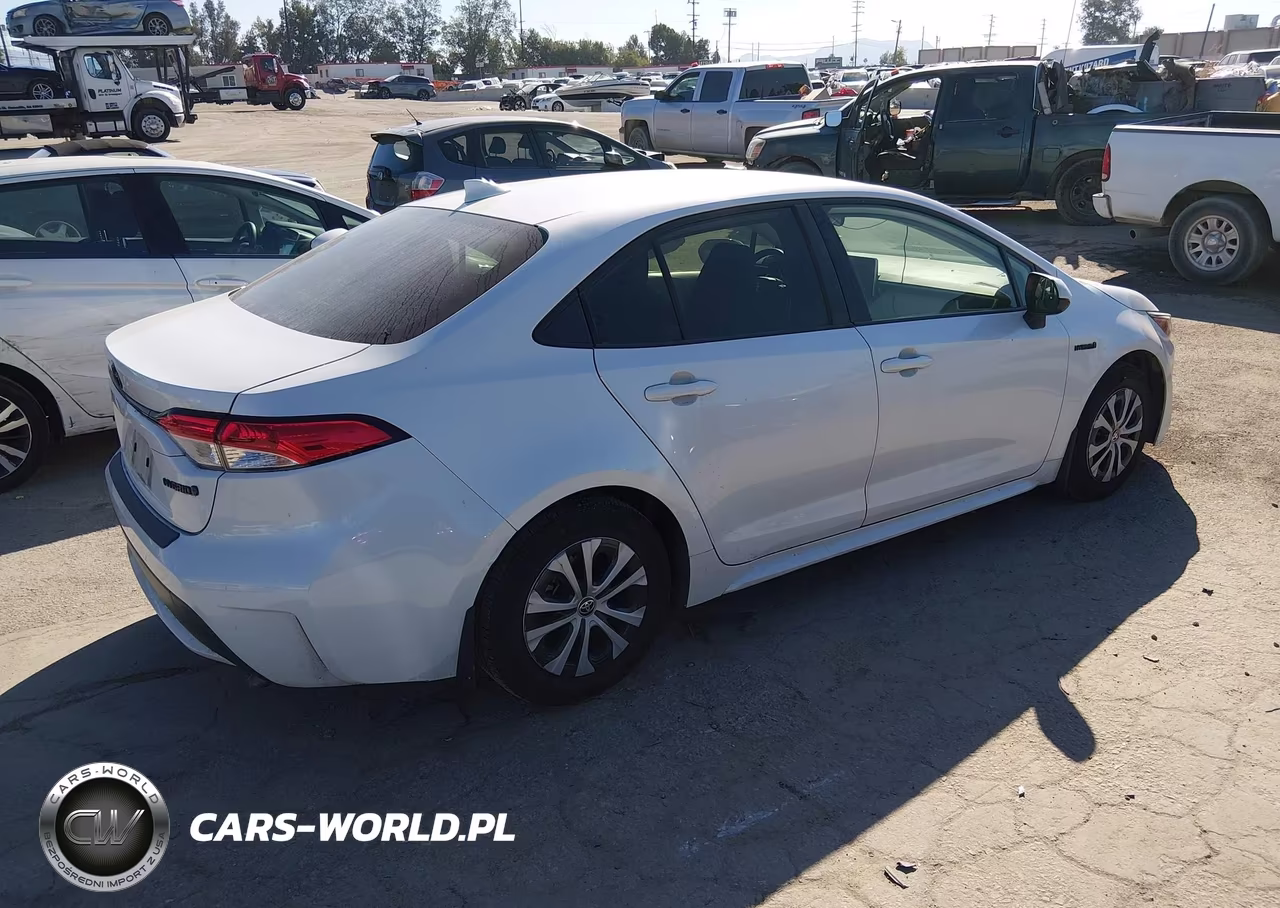 2020 Toyota Corolla Hybrid Le VIN:JTDEBRBE8LJ016829 - 4
