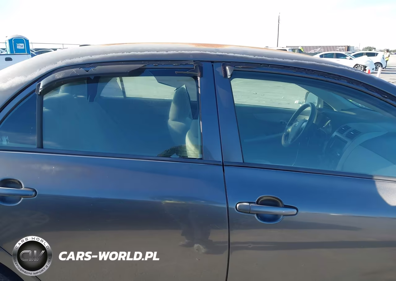 2010 Toyota Corolla Le VIN:2T1BU4EE0AC318894 - 12