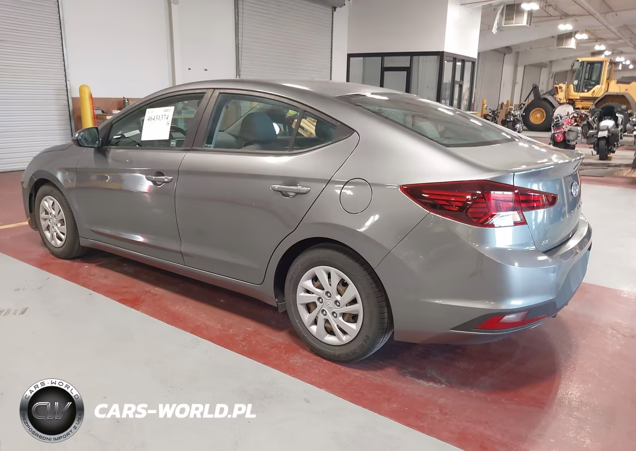 2019 Hyundai Elantra Se VIN:5NPD74LF4KH490162 - 3