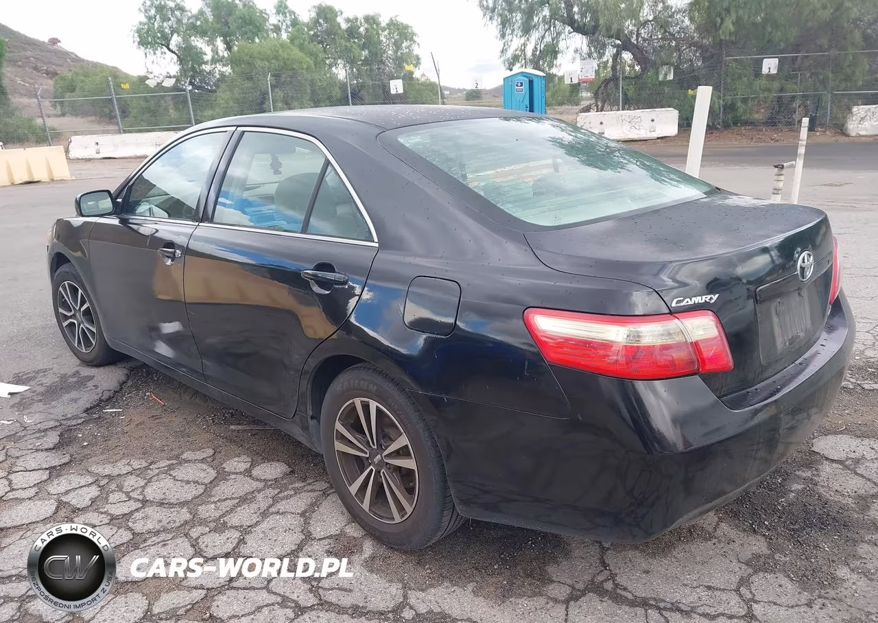 2007 Toyota Camry Le VIN:4T1BE46K97U520772 - 3