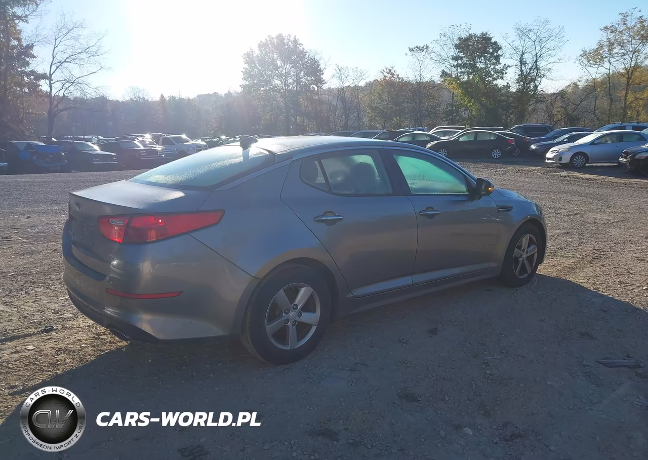 2014 Kia Optima Lx VIN:5XXGM4A78EG296963 - 4