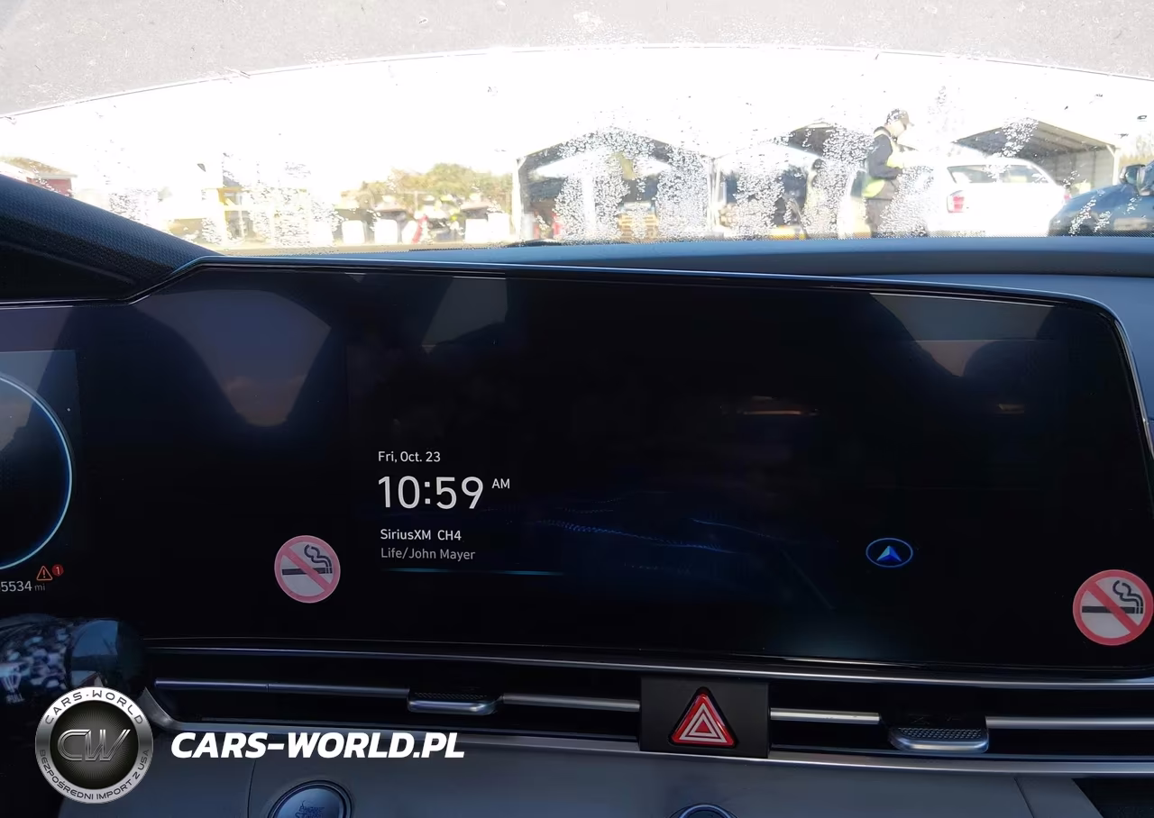2025 Hyundai Elantra Limited VIN:KMHLP4DG2SU966882 - 18