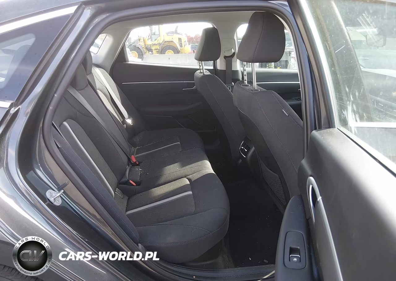 2026 Hyundai Sonata Hybrid Blue VIN:KMHL24JJ2TA161952 - 8