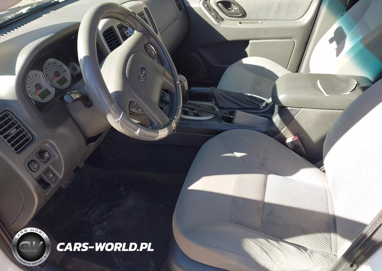 2007 Ford Escape Hybrid VIN:1FMCU59HX7KB35049 - 5