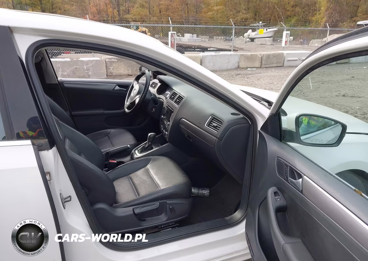 2014 Volkswagen Jetta 2.0L Tdi VIN:3VWLL7AJ0EM372962 - 5