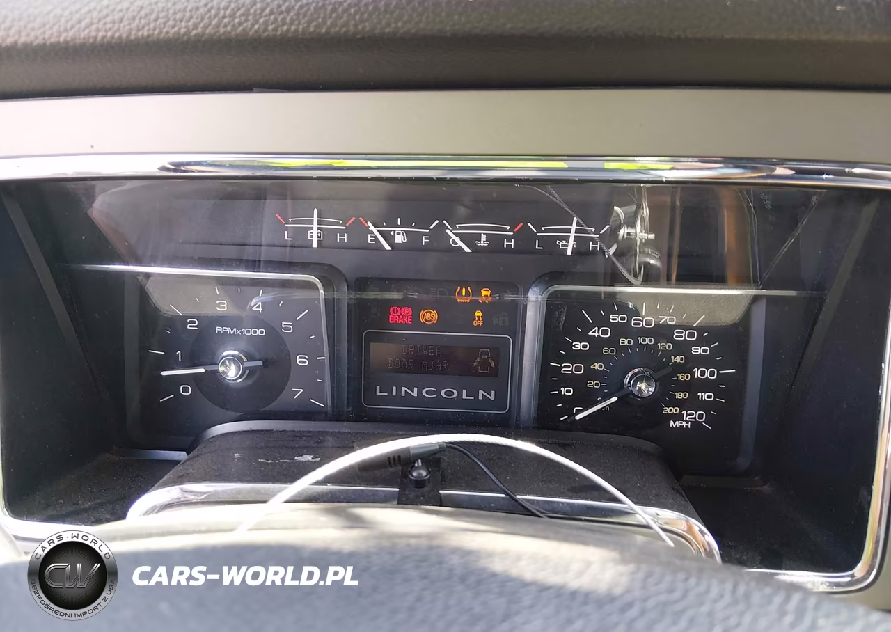2014 Lincoln Navigator VIN:5LMJJ2H54EEL01449 - 7