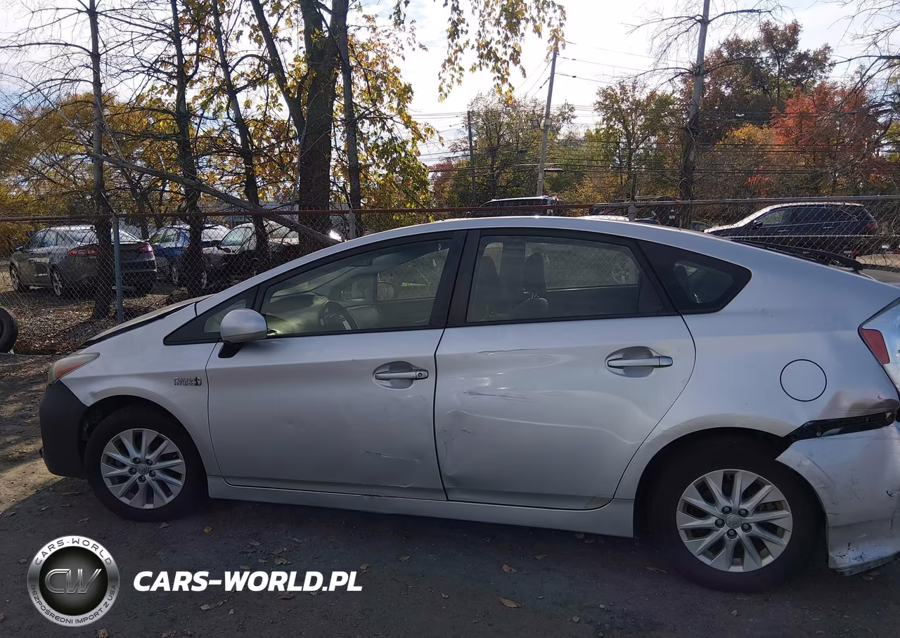 2012 Toyota Prius Plug-In VIN:JTDKN3DPXC3028832 - 14