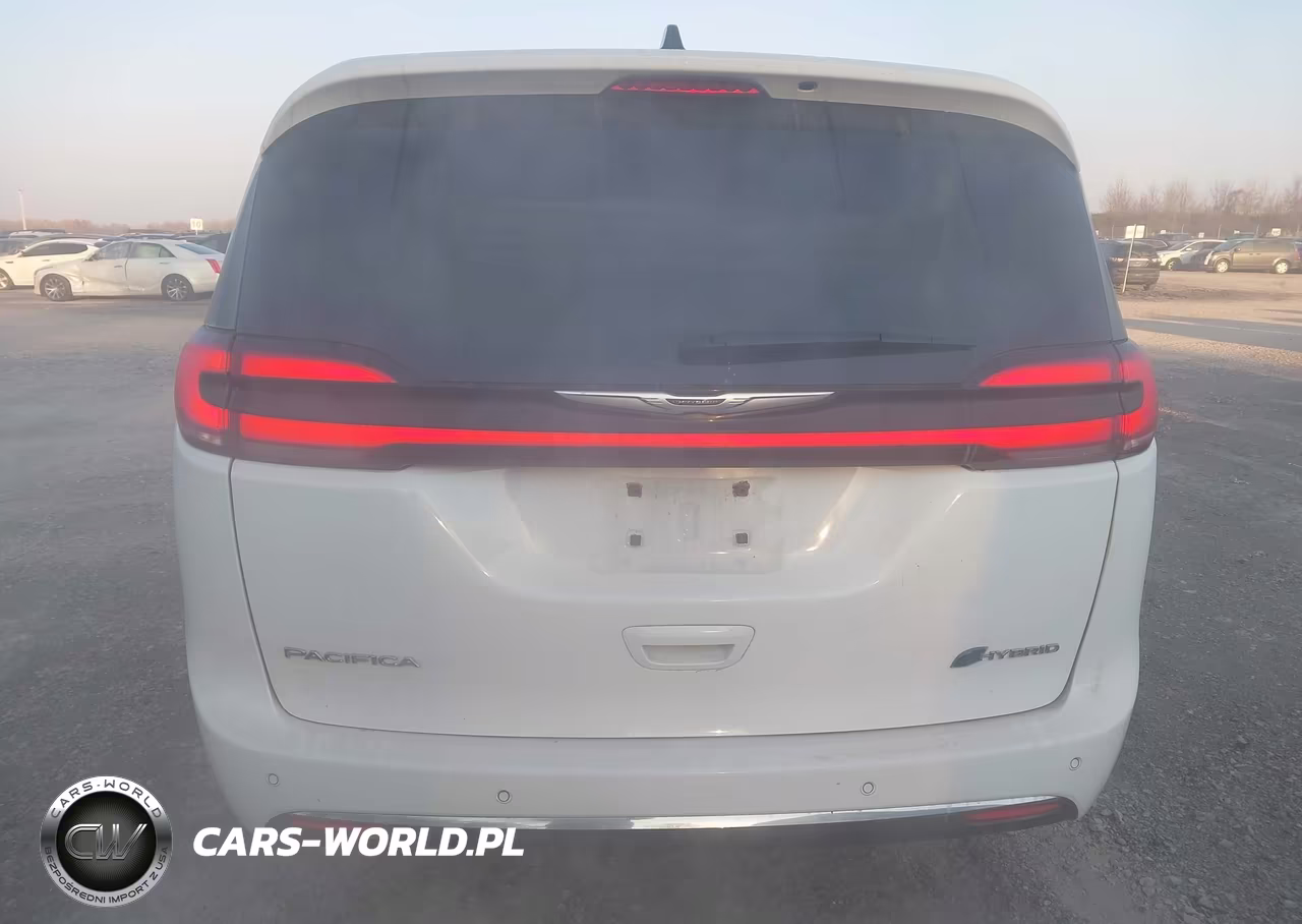 2024 Chrysler Pacifica Hybrid Select VIN:2C4RC1S76RR181106 - 17