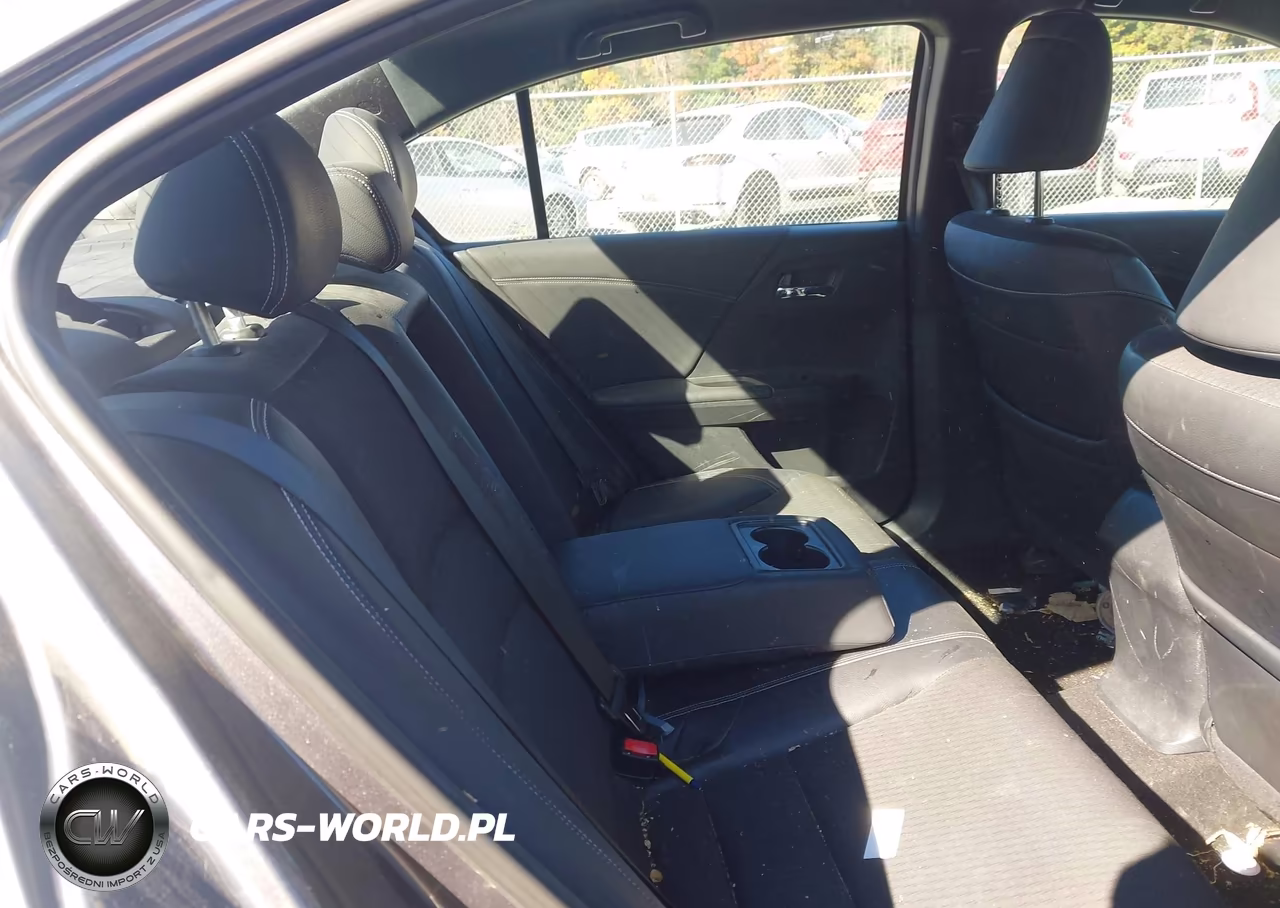 2016 Honda Accord Sport VIN:1HGCR2F59GA102615 - 8