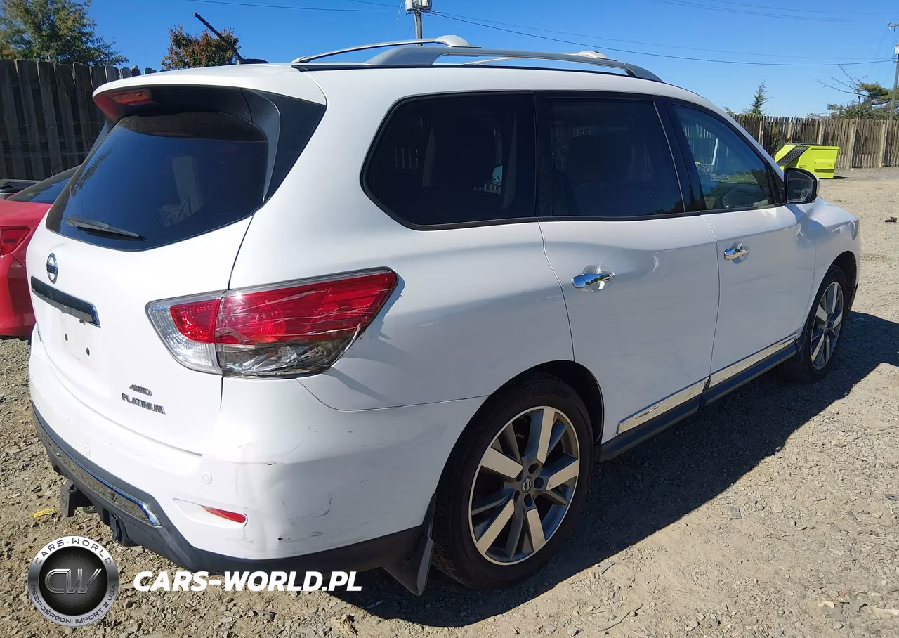 2013 Nissan Pathfinder Platinum VIN:5N1AR2MM8DC643277 - 4