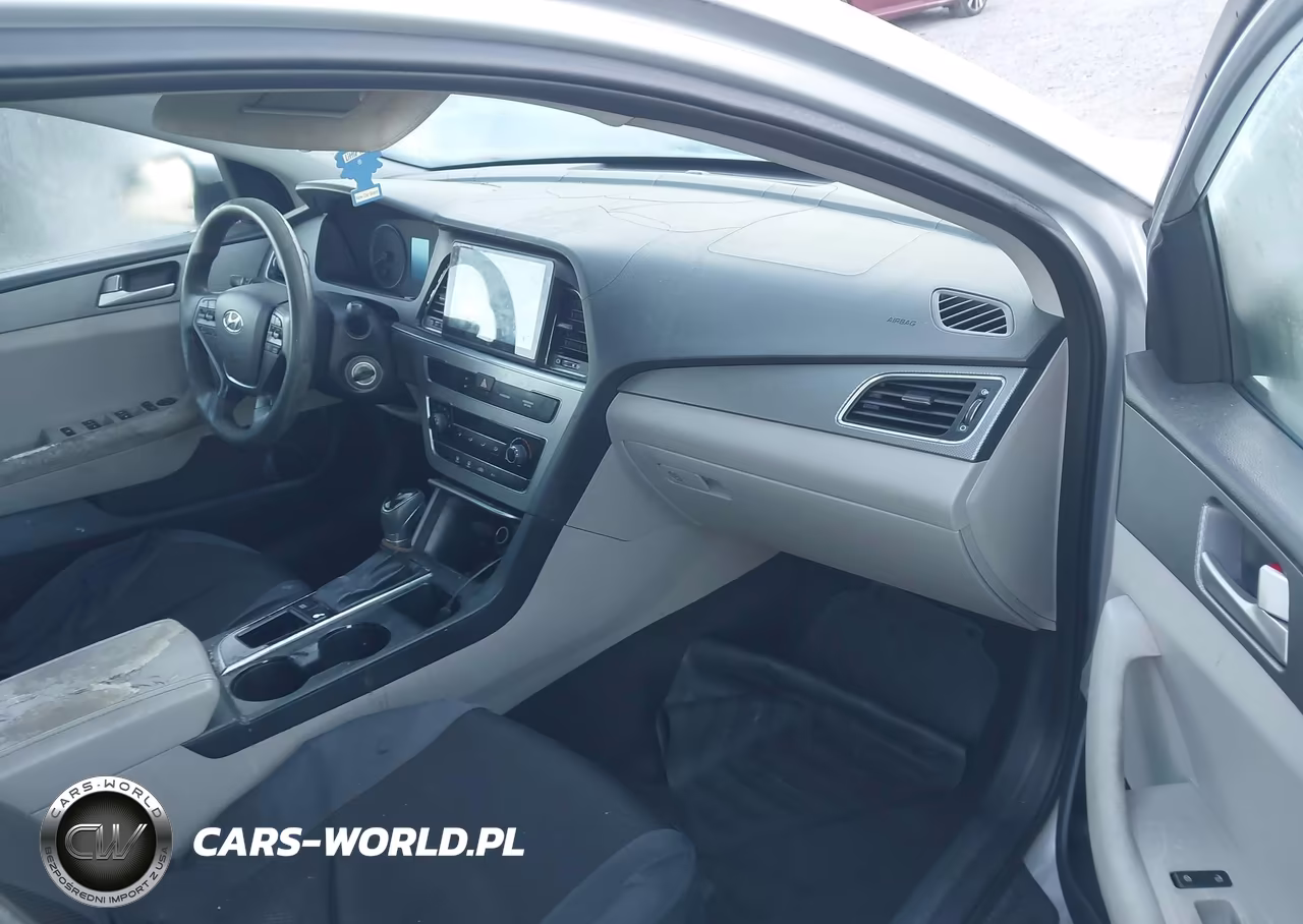 2016 Hyundai Sonata VIN:5NPE24AF8GH406437 - 5