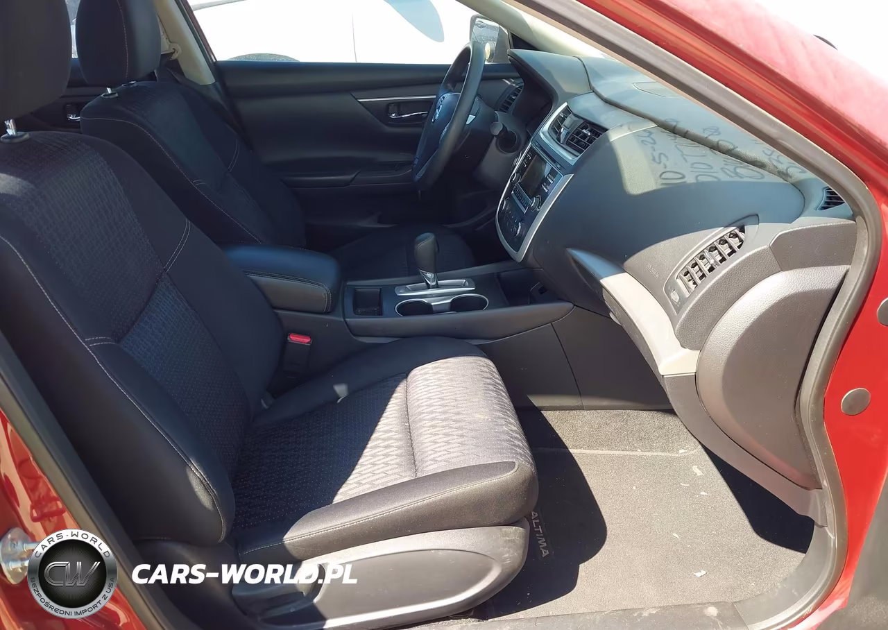 2016 Nissan Altima 2.5 S VIN:1N4AL3AP3GN338147 - 5