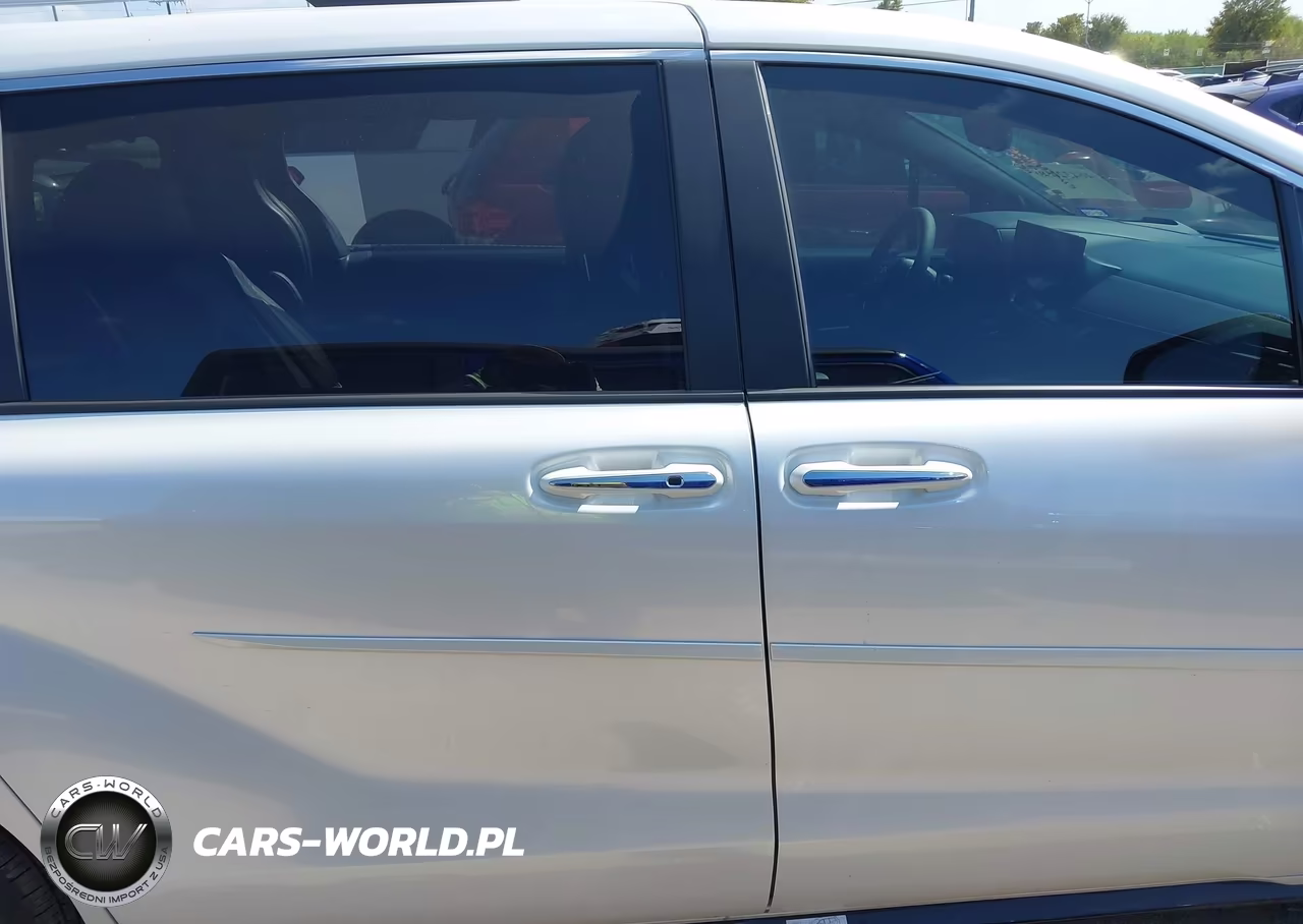 2026 Toyota Sienna Platinum VIN:5TDESKFC7TS282099 - 13
