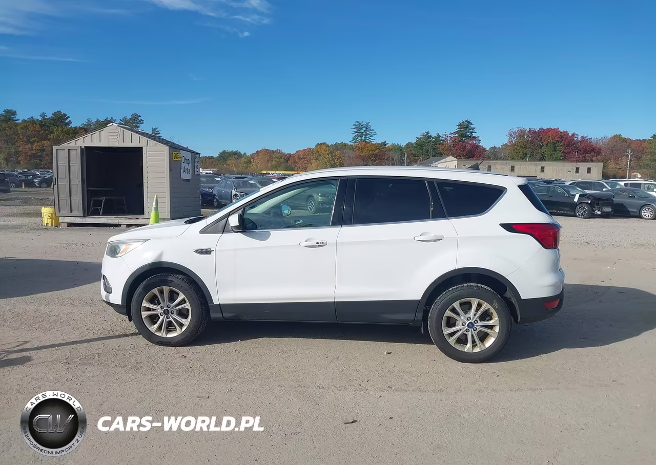 2019 Ford Escape Se VIN:1FMCU9GD1KUB18189 - 14