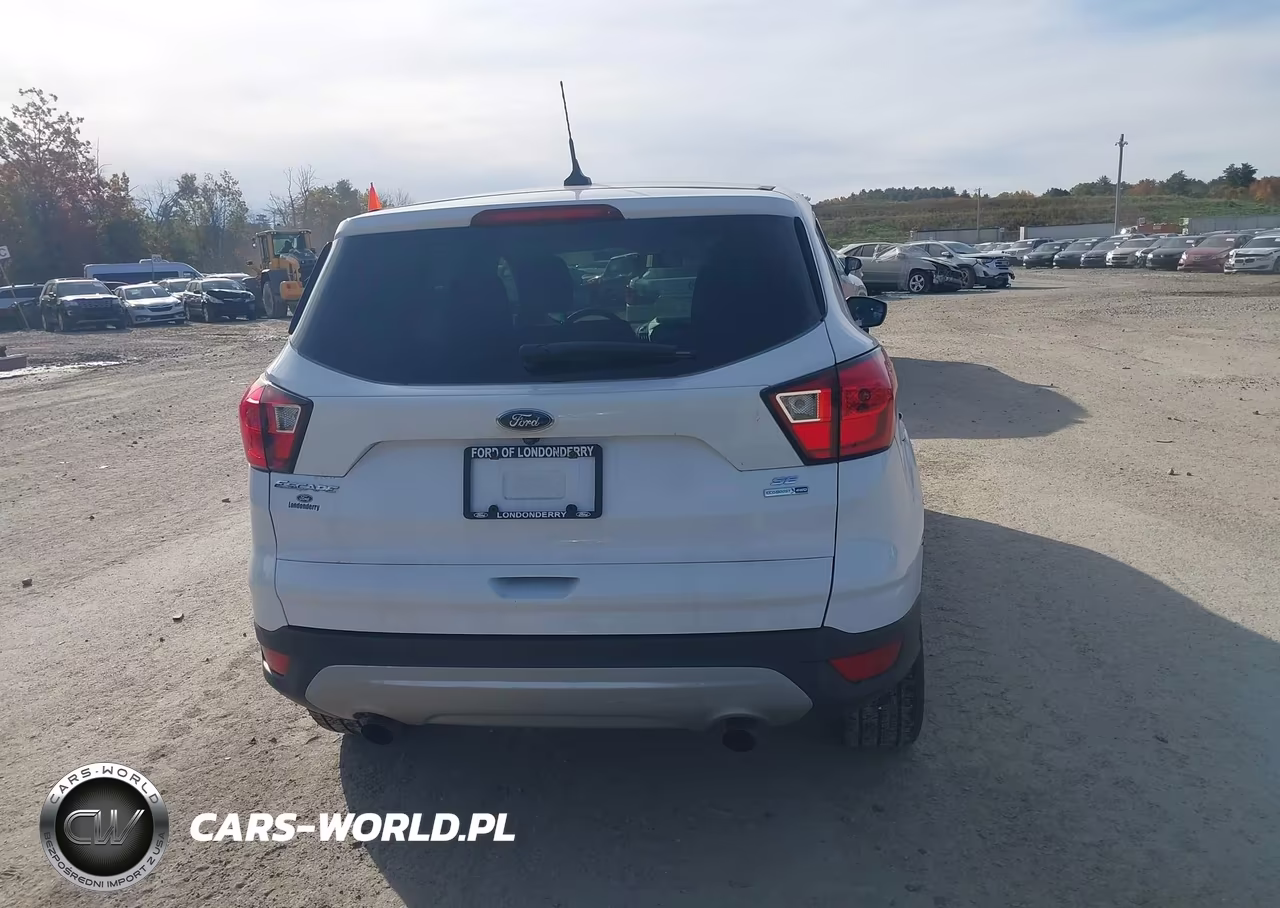 2019 Ford Escape Se VIN:1FMCU9GD1KUB18189 - 16