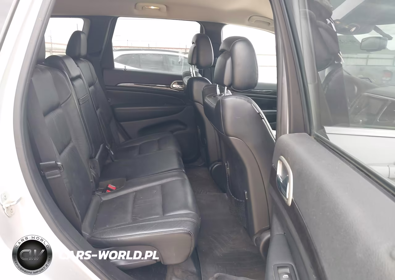 2011 Jeep Grand Cherokee Laredo VIN:1J4RR4GG7BC669885 - 8