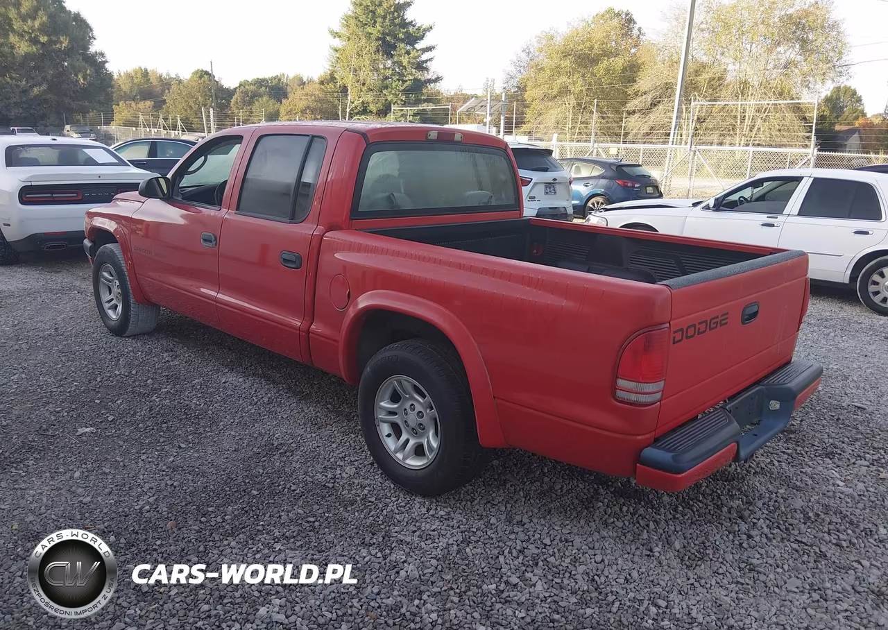 2002 Dodge Dakota Sport VIN:1B7HL38N32S702235 - 3