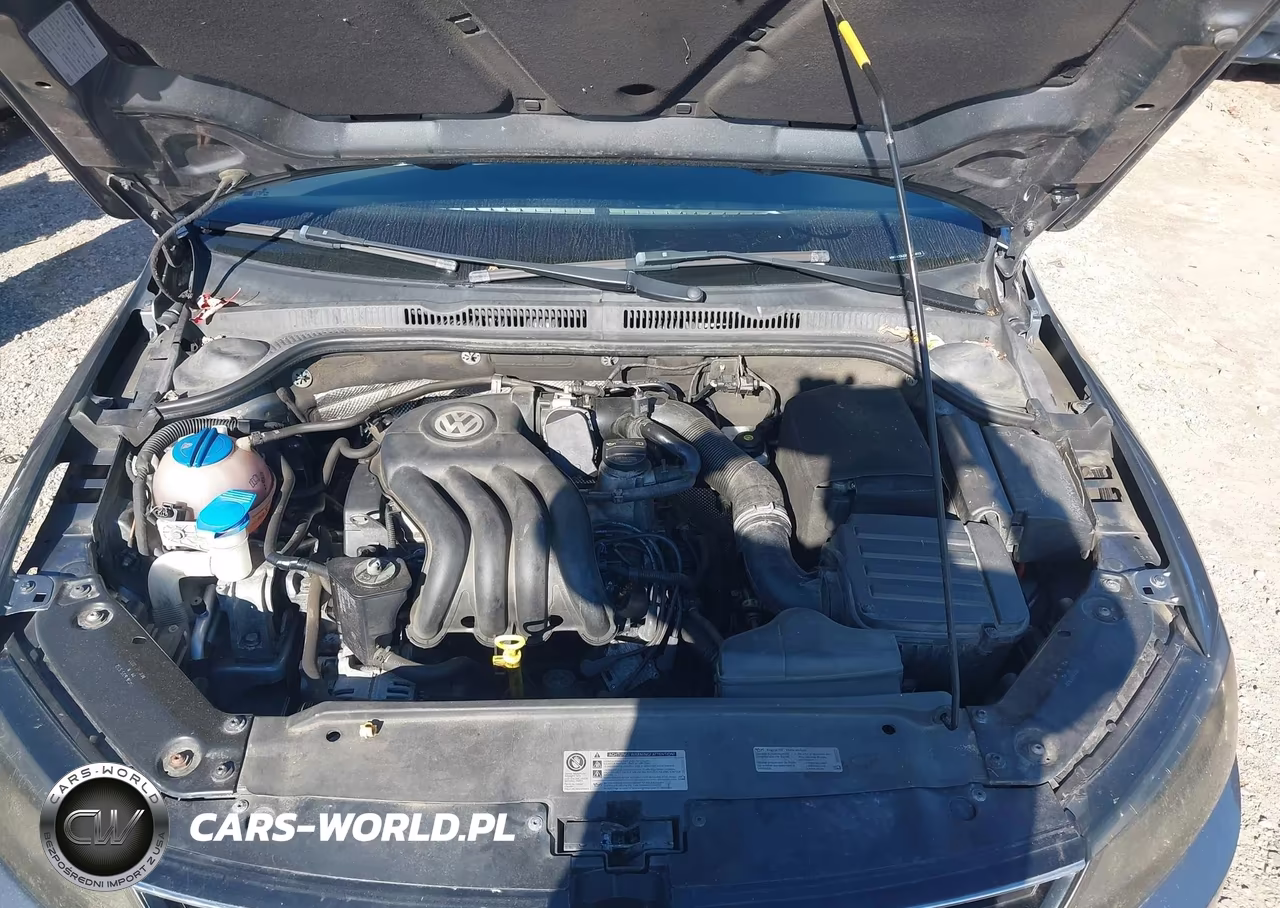 2015 Volkswagen Jetta 2.0L S VIN:3VW2K7AJ2FM314013 - 10