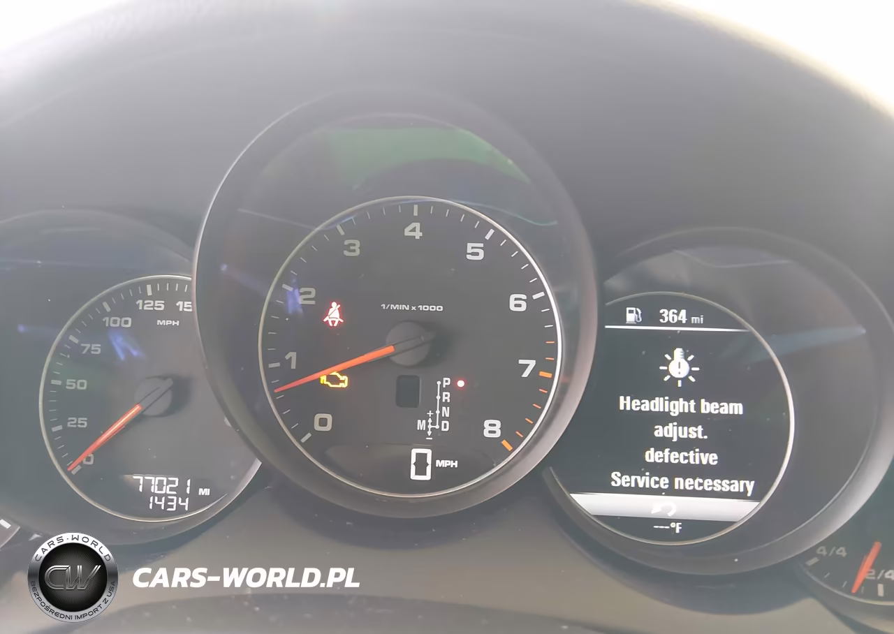 2018 Porsche Cayenne Platinum Edition VIN:WP1AA2A20JKA00940 - 7