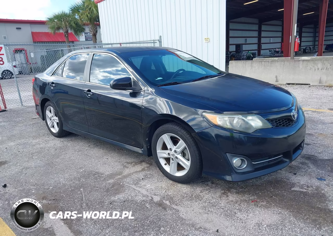 2012 Toyota Camry – zdjęcie 1 z 19