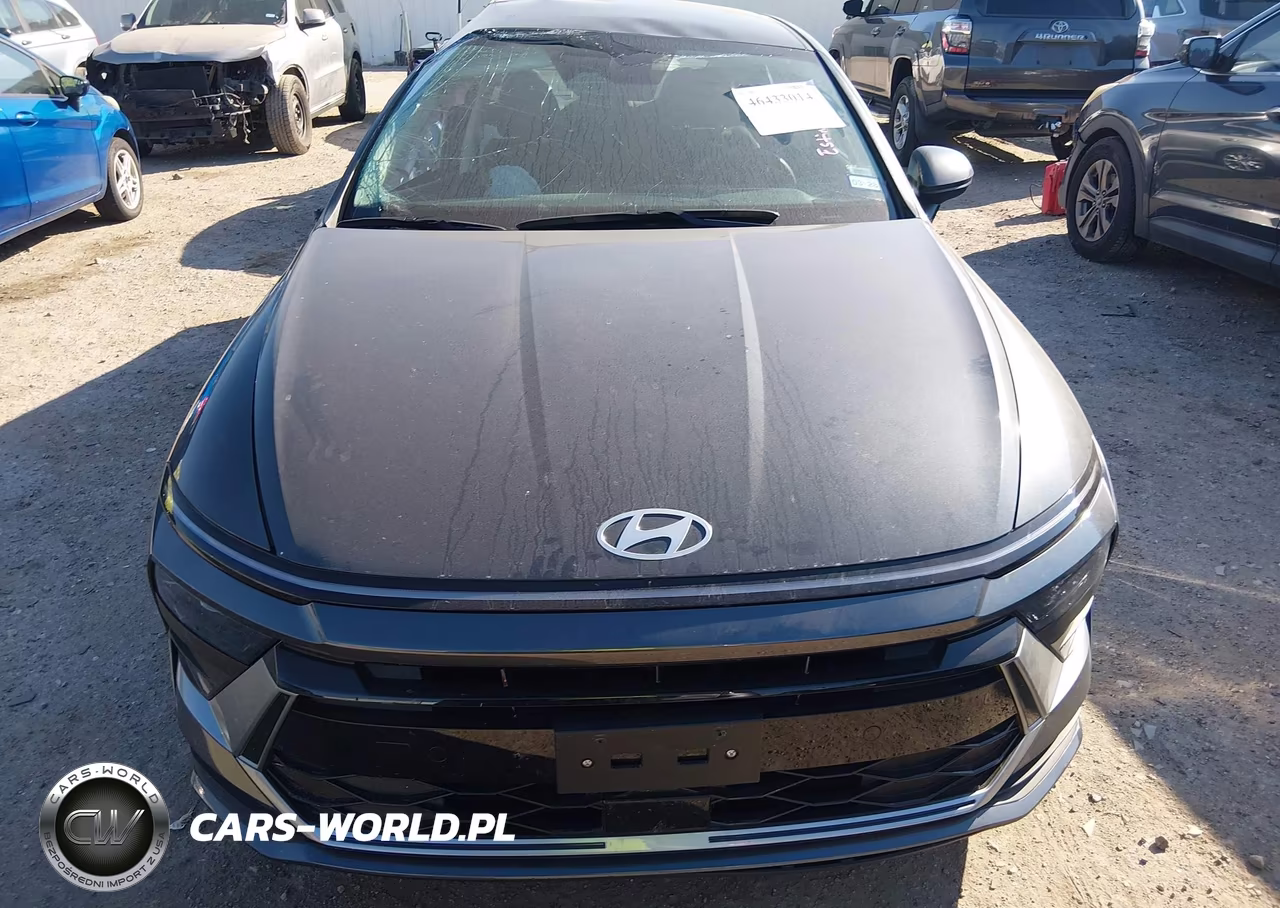 2026 Hyundai Sonata Hybrid Blue VIN:KMHL24JJ2TA164737 - 12