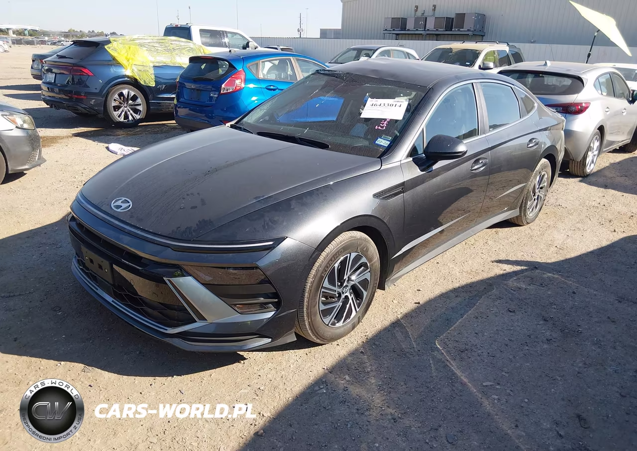 2026 Hyundai Sonata Hybrid Blue VIN:KMHL24JJ2TA164737 - 2
