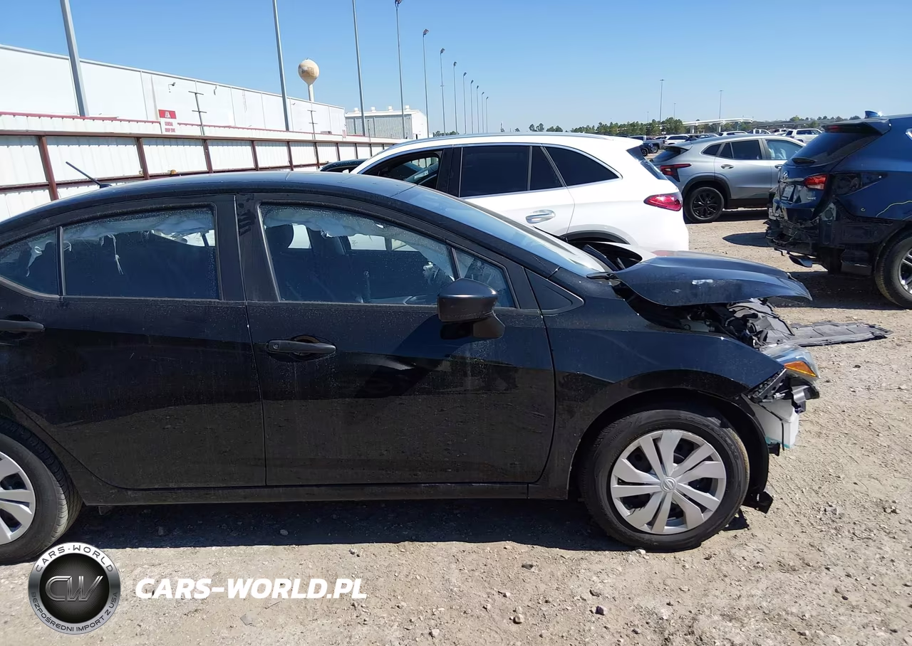 2025 Nissan Versa 1.6 S VIN:3N1CN8DV4SL833585 - 14