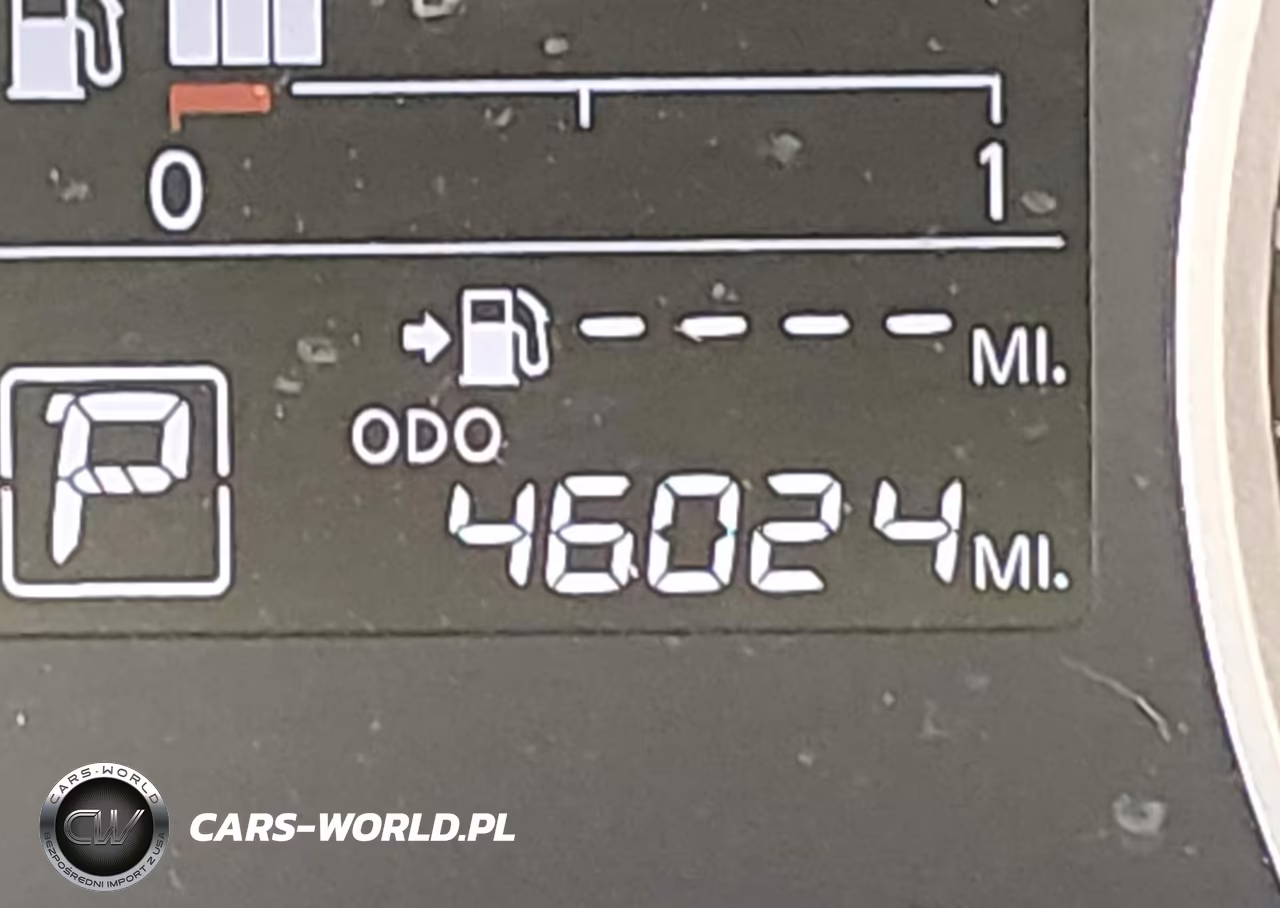 2025 Nissan Versa 1.6 S VIN:3N1CN8DV4SL833585 - 16