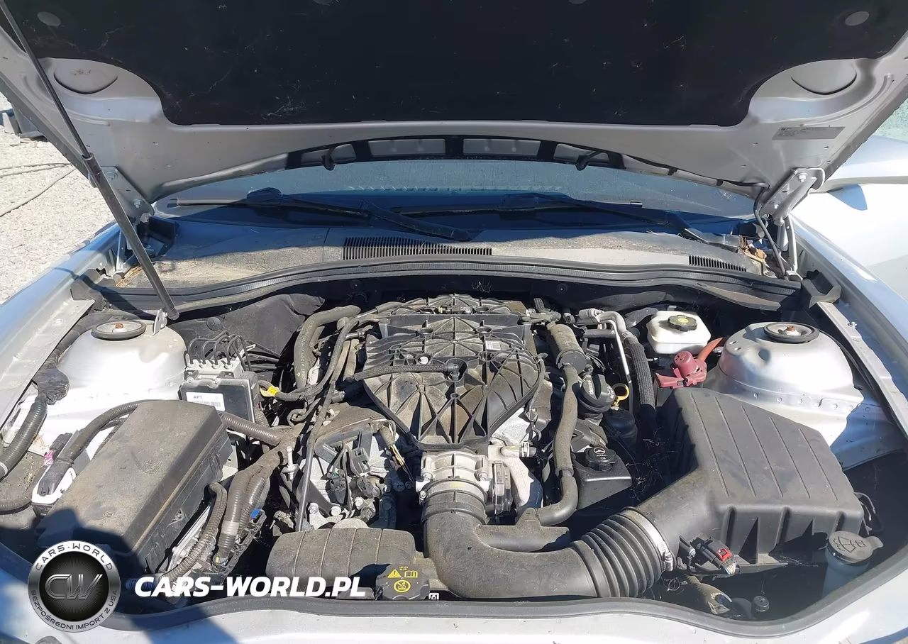 2015 Chevrolet Camaro 1Lt VIN:2G1FC1E31F9179988 - 10