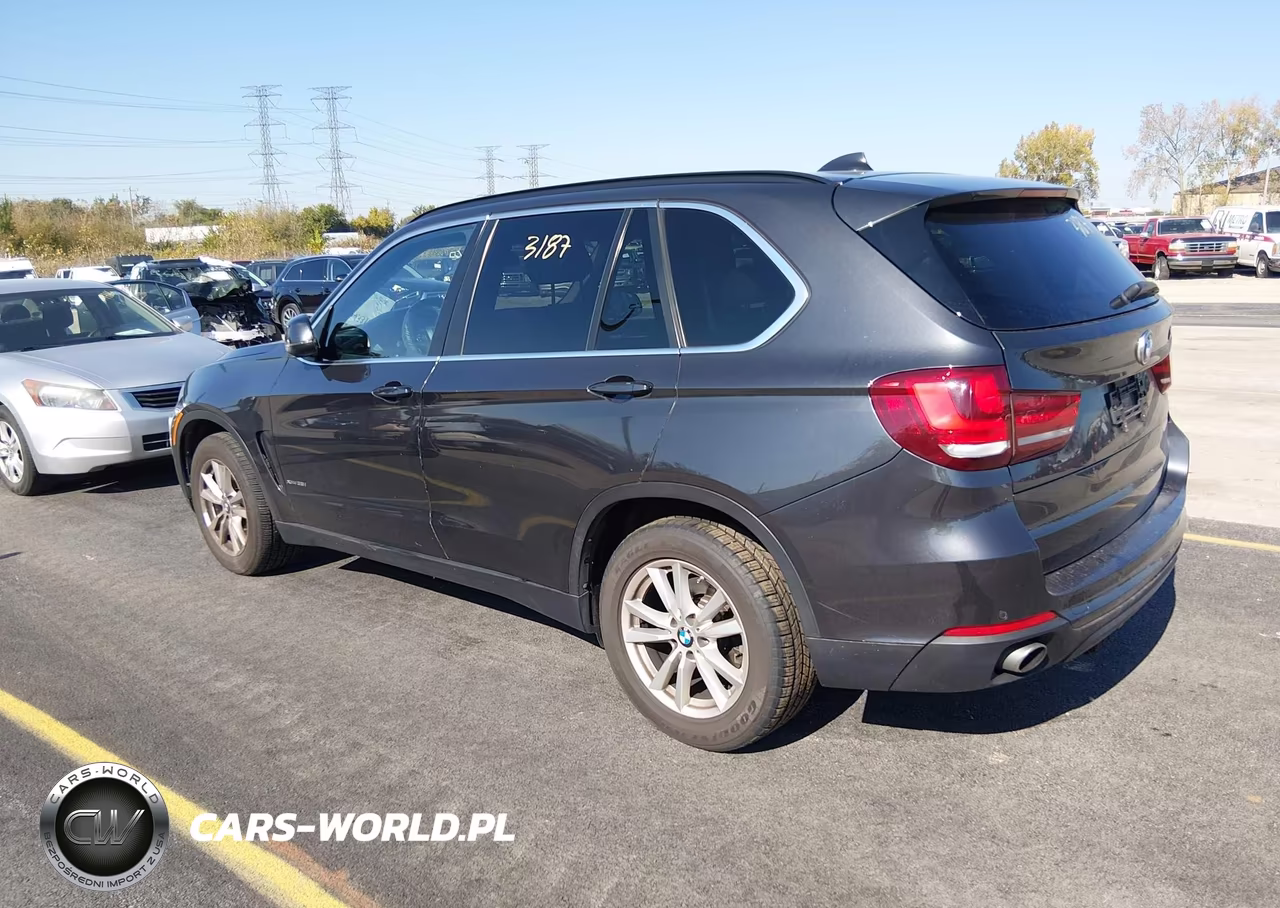 2015 BMW X5 xDrive35I VIN:5UXKR0C52F0K60056 - 3