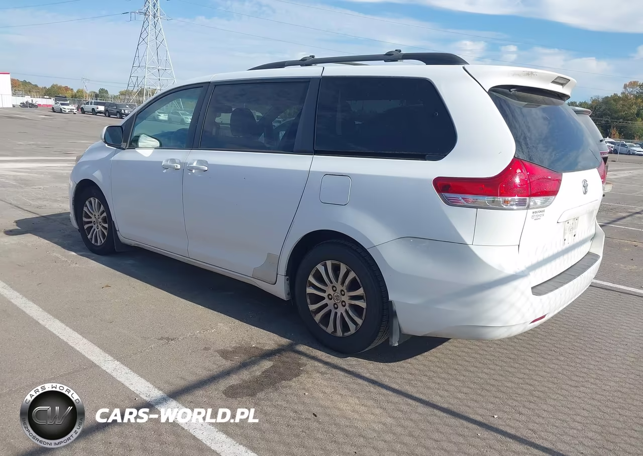 2011 Toyota Sienna Xle-Limited VIN:5TDYK3DC3BS032220 - 3