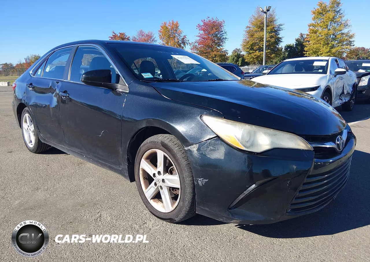 2017 Toyota Camry Le – zdjęcie 1 z 16