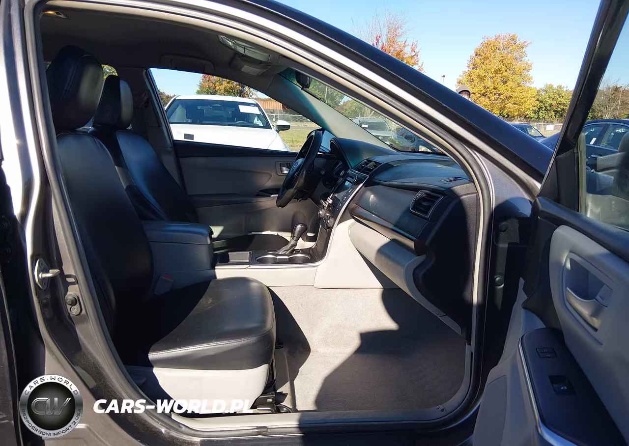 2017 Toyota Camry Le VIN:4T1BF1FK8HU299405 - 5