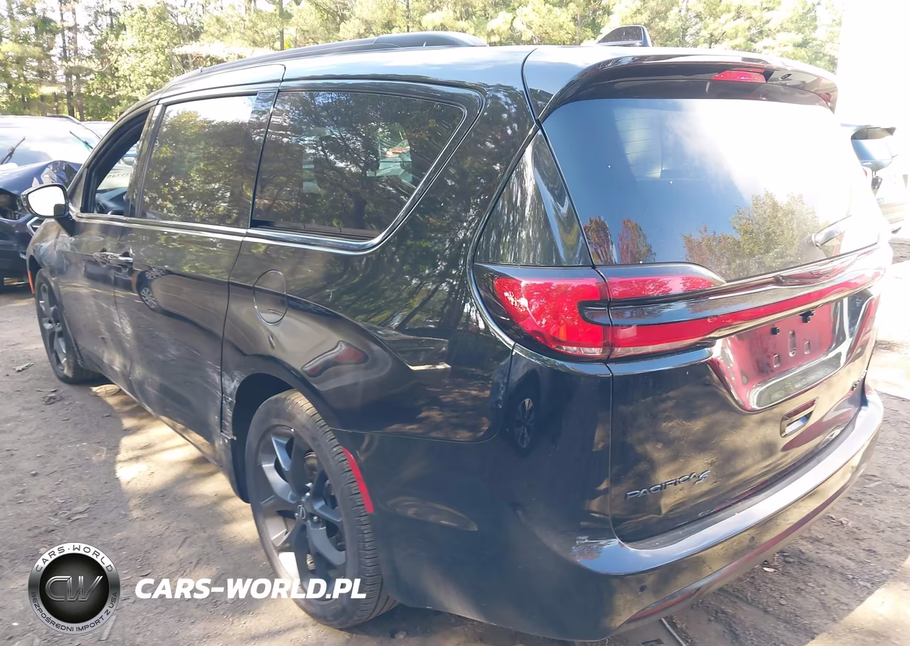 2026 Chrysler Pacifica Limited VIN:2C4RC1GG9TR161903 - 3