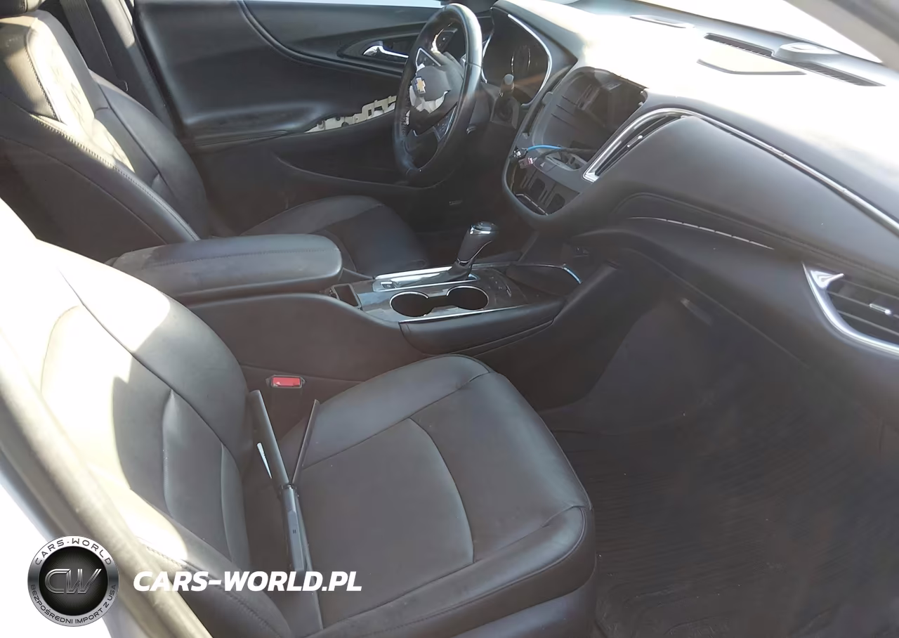 2019 Chevrolet Malibu Premier VIN:1G1ZE5SX8KF218986 - 5